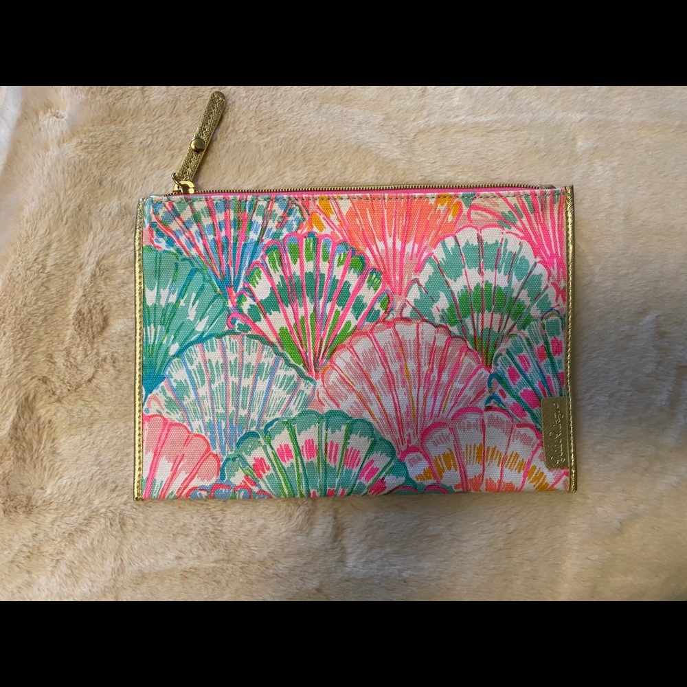 Lilly Pulitzer Seashell Clutch